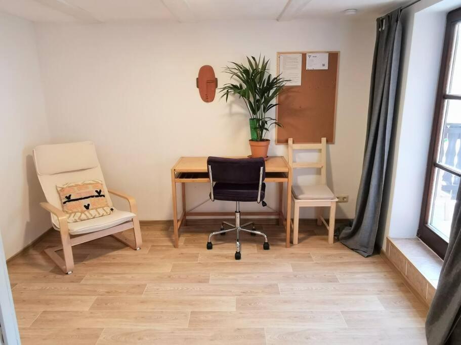 Fachwerkhaus Mitten In Der Altstadt - Ferien In Rotenburg Rotenburg an der Fulda Exteriör bild