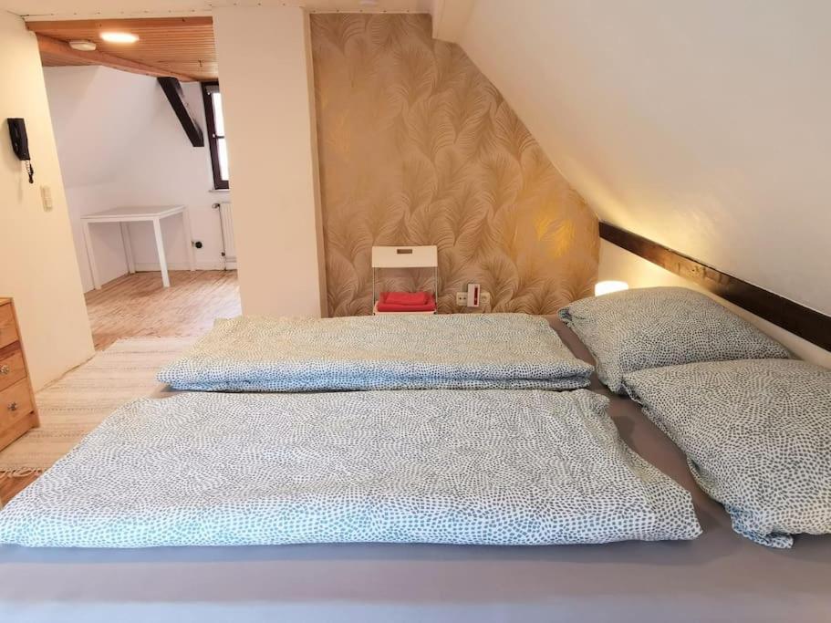 Fachwerkhaus Mitten In Der Altstadt - Ferien In Rotenburg Rotenburg an der Fulda Exteriör bild